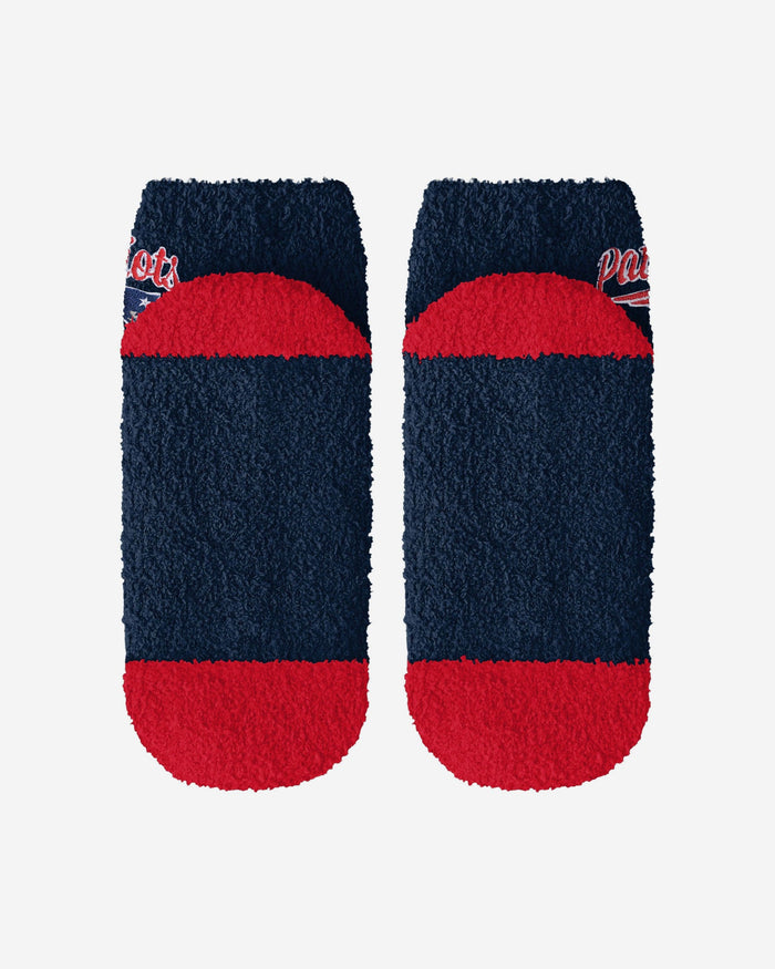 New England Patriots 2 Pack Womens Script Logo Fuzzy Ankle Socks FOCO - FOCO.com