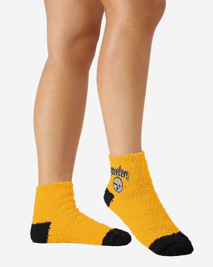 Pittsburgh Steelers 2 Pack Womens Script Logo Fuzzy Ankle Socks FOCO - FOCO.com