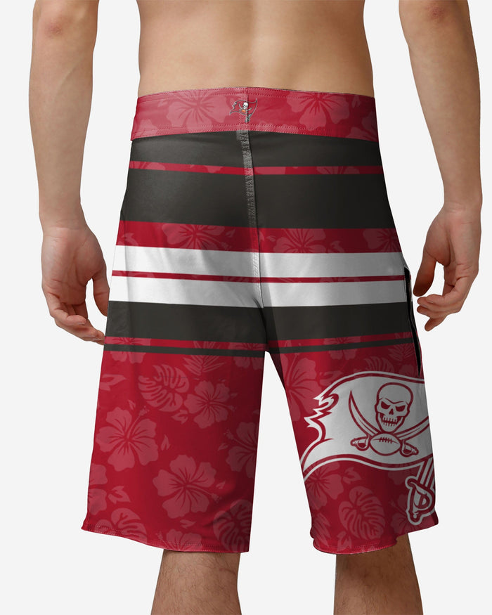 Tampa Bay Buccaneers Hibiscus Boardwalk Stripe Boardshorts FOCO - FOCO.com