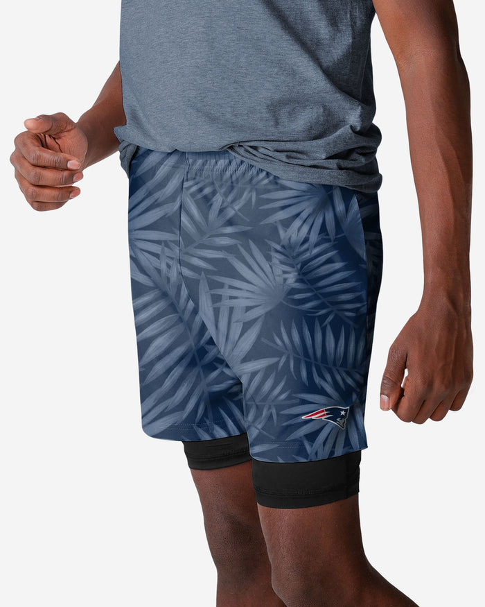 New England Patriots Floral Black Liner Shorts FOCO S - FOCO.com