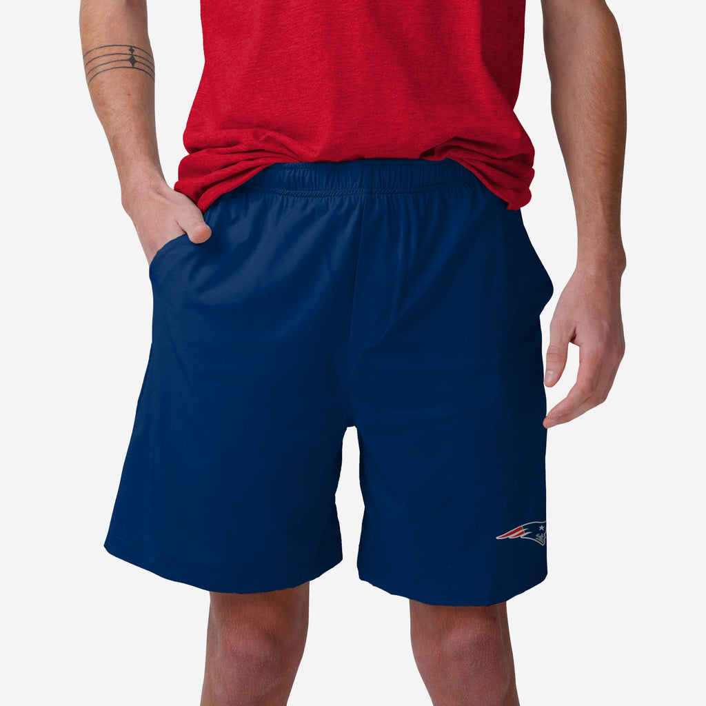 New England Patriots Solid Woven Shorts FOCO S - FOCO.com