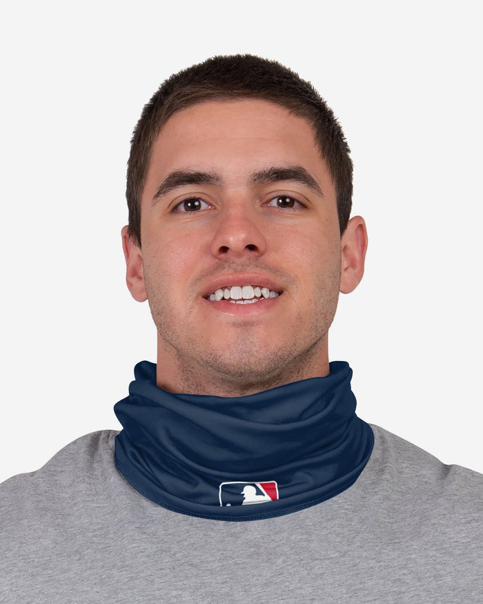 Atlanta Braves On-Field Gameday Gaiter Scarf FOCO - FOCO.com