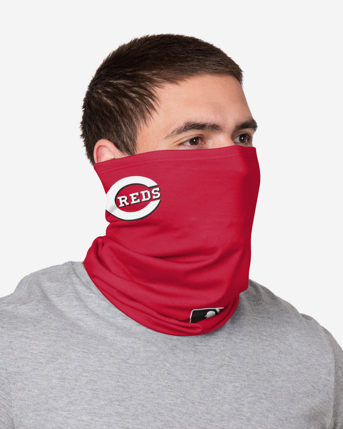 Cincinnati Reds On-Field Gameday Gaiter Scarf FOCO - FOCO.com