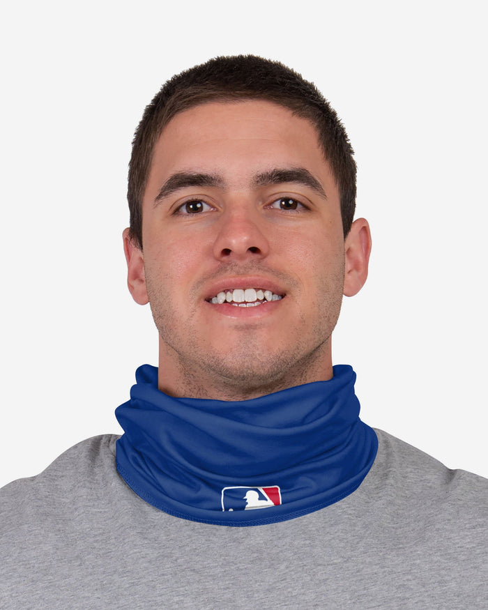 Texas Rangers On-Field Gameday Gaiter Scarf FOCO - FOCO.com