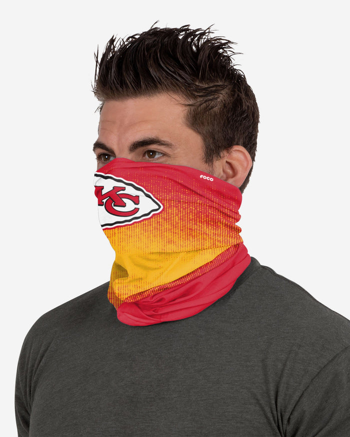 Kansas City Chiefs Reversible Camo Gradient Gaiter Scarf FOCO - FOCO.com