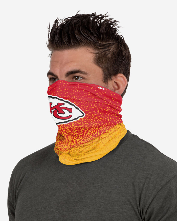 Kansas City Chiefs Gradient Fleece Gaiter Scarf FOCO - FOCO.com