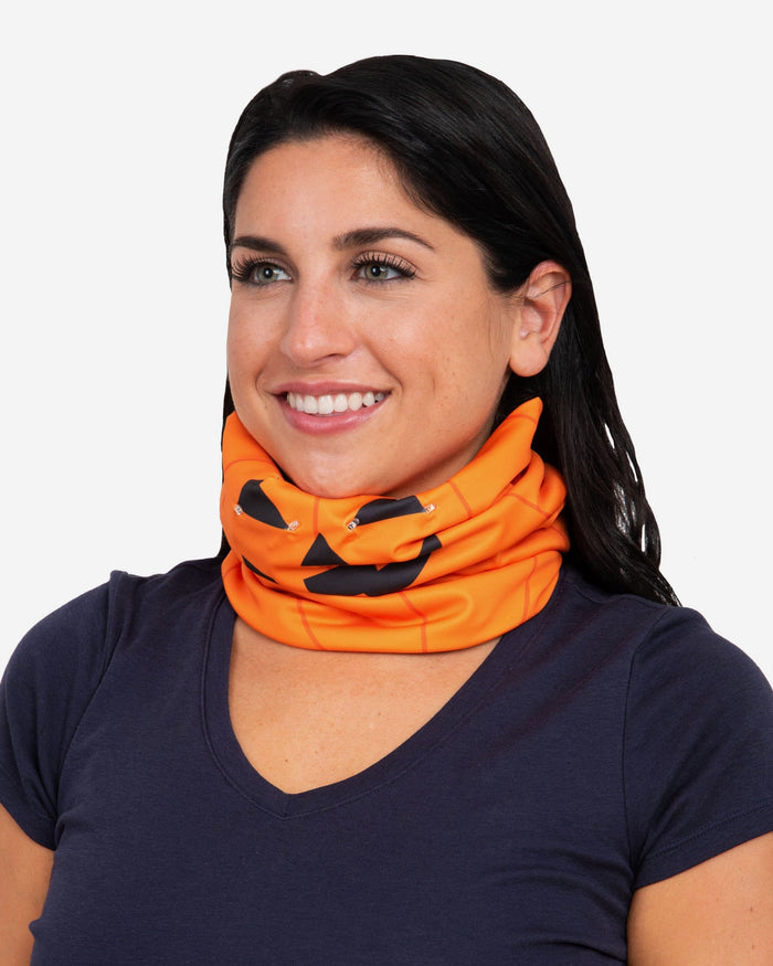 Pumpkin Light Up Gaiter Scarf FOCO - FOCO.com