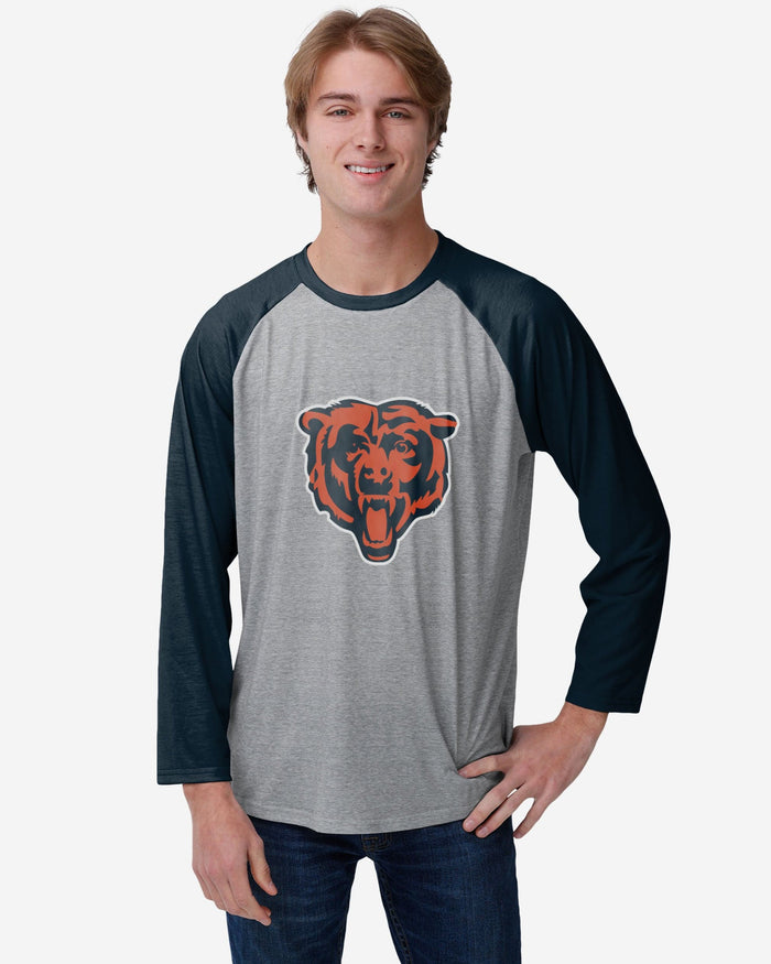 Chicago Bears Gray Big Logo Raglan T-Shirt FOCO S - FOCO.com