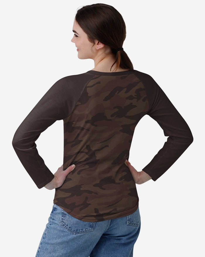 Cleveland Browns Womens Wordmark Tonal Camo Raglan T-Shirt FOCO - FOCO.com