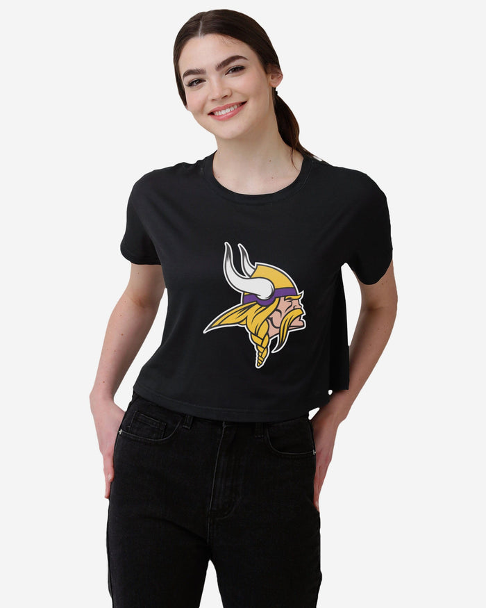 Minnesota Vikings Womens Black Big Logo Crop Top FOCO S - FOCO.com