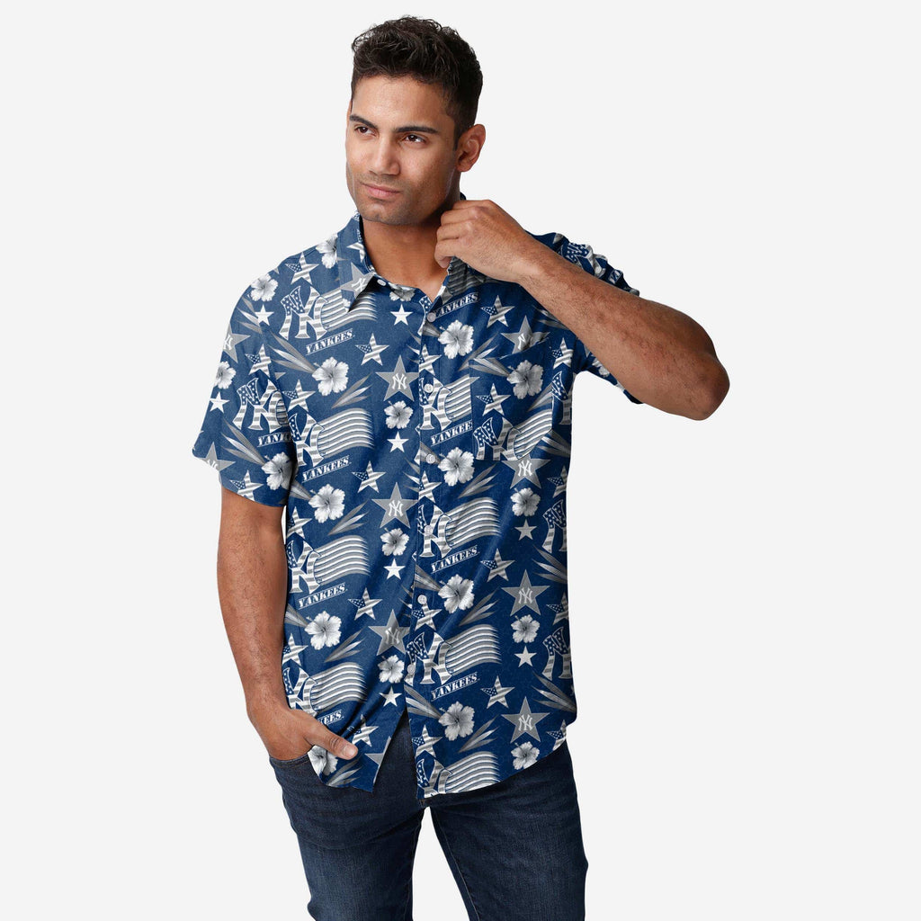 New York Yankees Americana Button Up Shirt FOCO S - FOCO.com