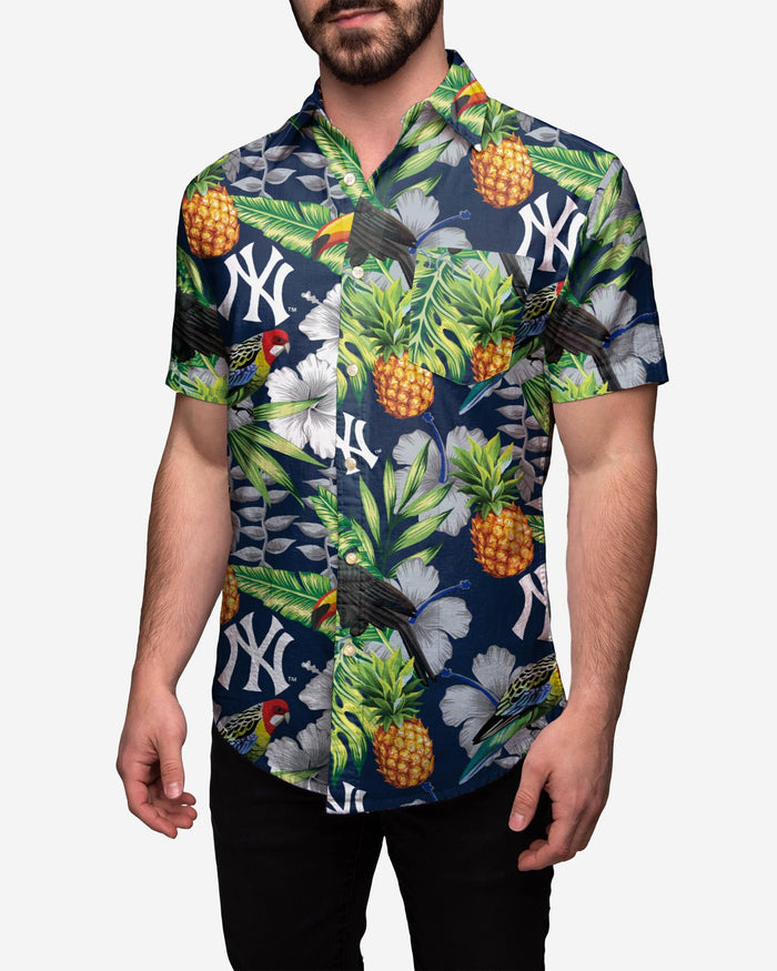 New York Yankees Floral Button Up Shirt FOCO S - FOCO.com