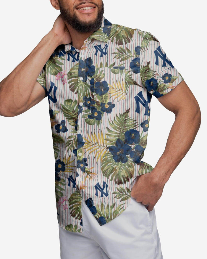 New York Yankees Throwback Threads Button Up Shirt FOCO S - FOCO.com