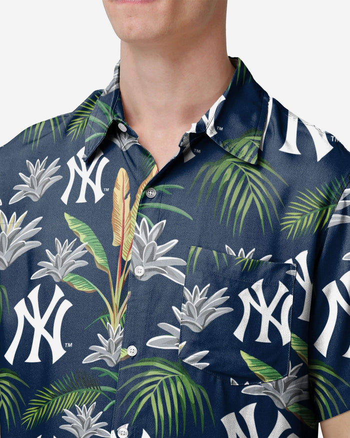 New York Yankees Victory Vacay Button Up Shirt FOCO - FOCO.com