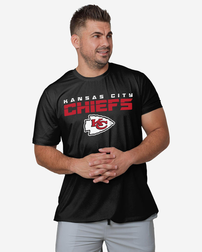 Kansas City Chiefs Rash Guard Short Sleeve Swim Shirt FOCO S - FOCO.com