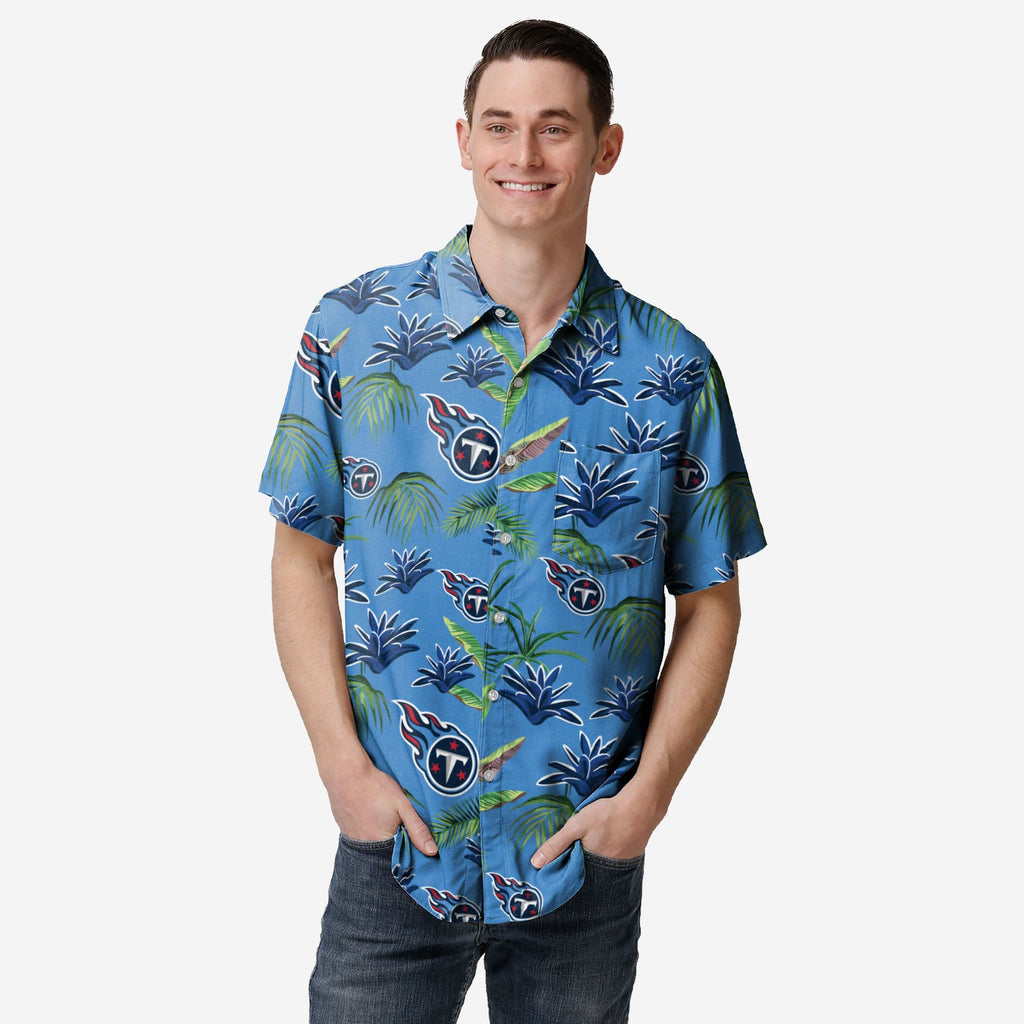 Tennessee Titans Victory Vacay Button Up Shirt FOCO S - FOCO.com