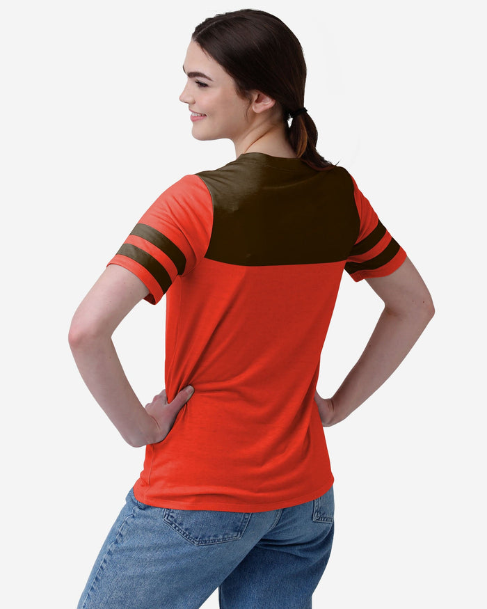 Cleveland Browns Womens Team Stripe Property Of V-Neck T-Shirt FOCO - FOCO.com