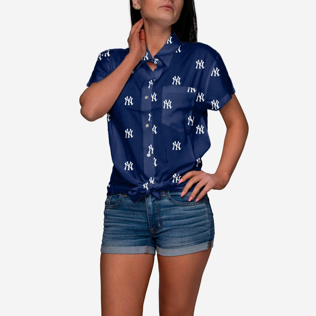 New York Yankees Logo Blast Womens Button Up Shirt FOCO S - FOCO.com