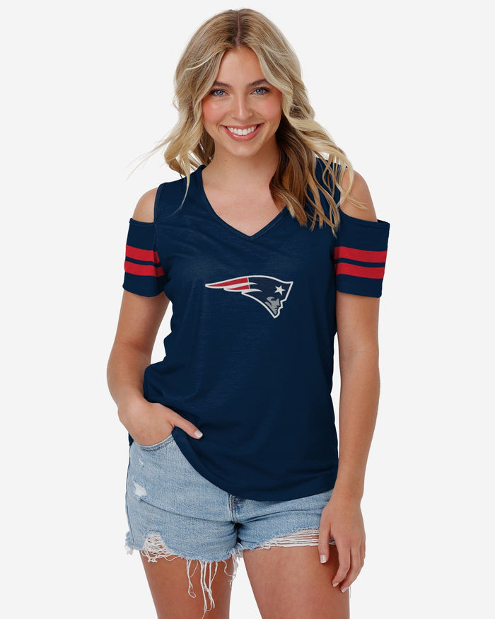 New England Patriots Womens Cold Shoulder T-Shirt FOCO S - FOCO.com