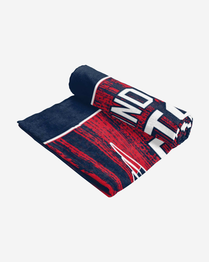 New England Patriots Big Logo Beach Towel FOCO - FOCO.com